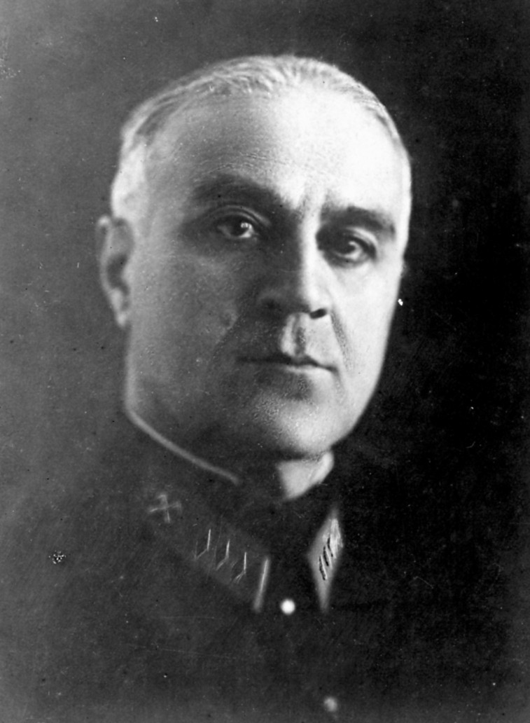 Начальники учебного заведения 